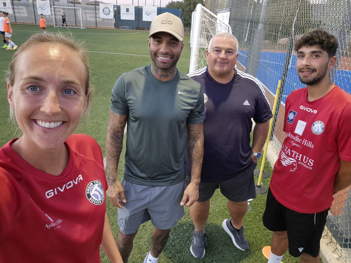 Welcome to Cyprus Jermaine Pennant 🇨🇾