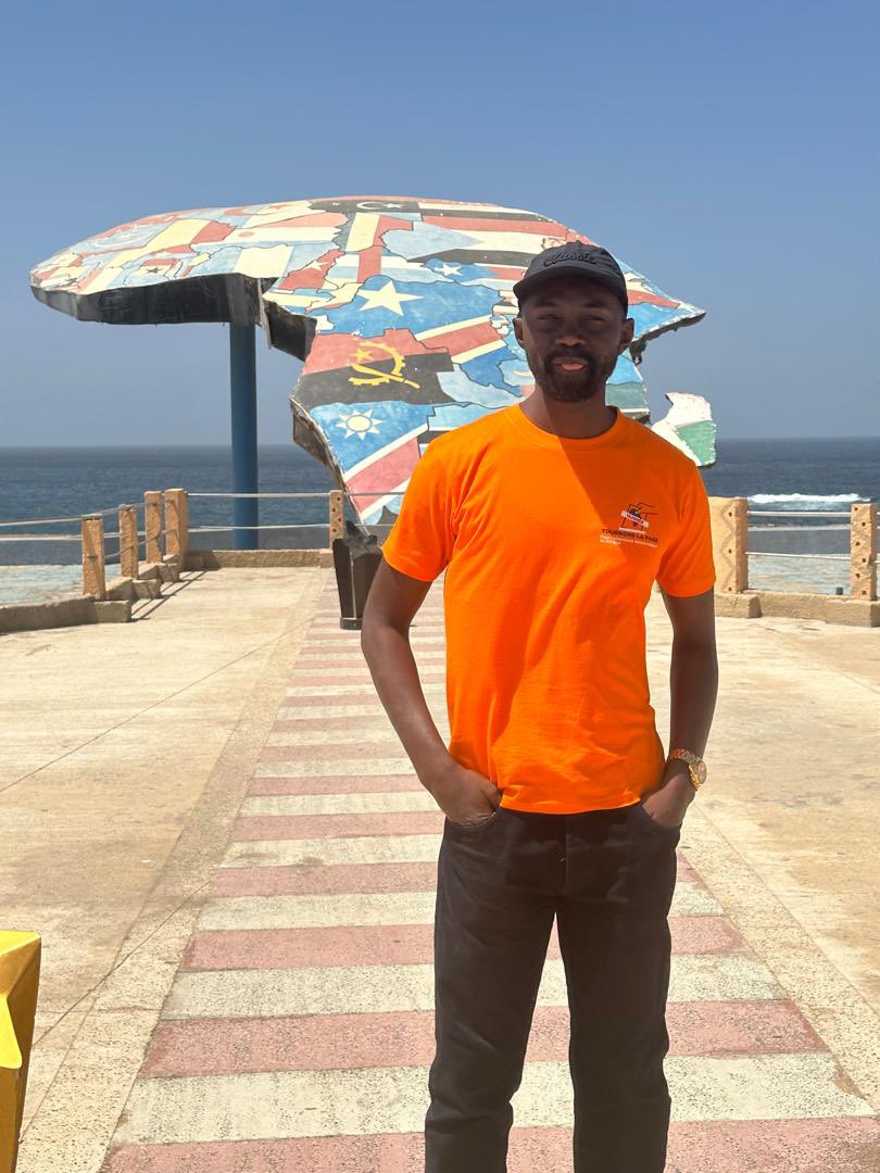 lettegubert's tweet photo. Cher Billo,

Cela fait plus de cent jours que tu es retenu, cent jours d’inquiétude et d’indignation pour ceux qui croient en une Guinée libre et juste. Ton silence forcé ne nous fait pas oublier ton courage, ni ton engagement pour la voix du peuple guinéen. Ton combat continue de résonner à travers nous, ceux qui refusent de plier face à l’oppression.

Ta disparition ne sera pas oubliée, et nous n’arrêterons pas de demander des comptes. Nous exigeons ta libération et celle de tous ceux injustement privés de leur liberté. La lutte que tu portes dans le silence aujourd’hui, nous la portons dans nos voix, dans nos cœurs, et dans chaque action.

Nous ne te lâcherons pas. Reste fort, frère.
#FreeFonikéEtBillo