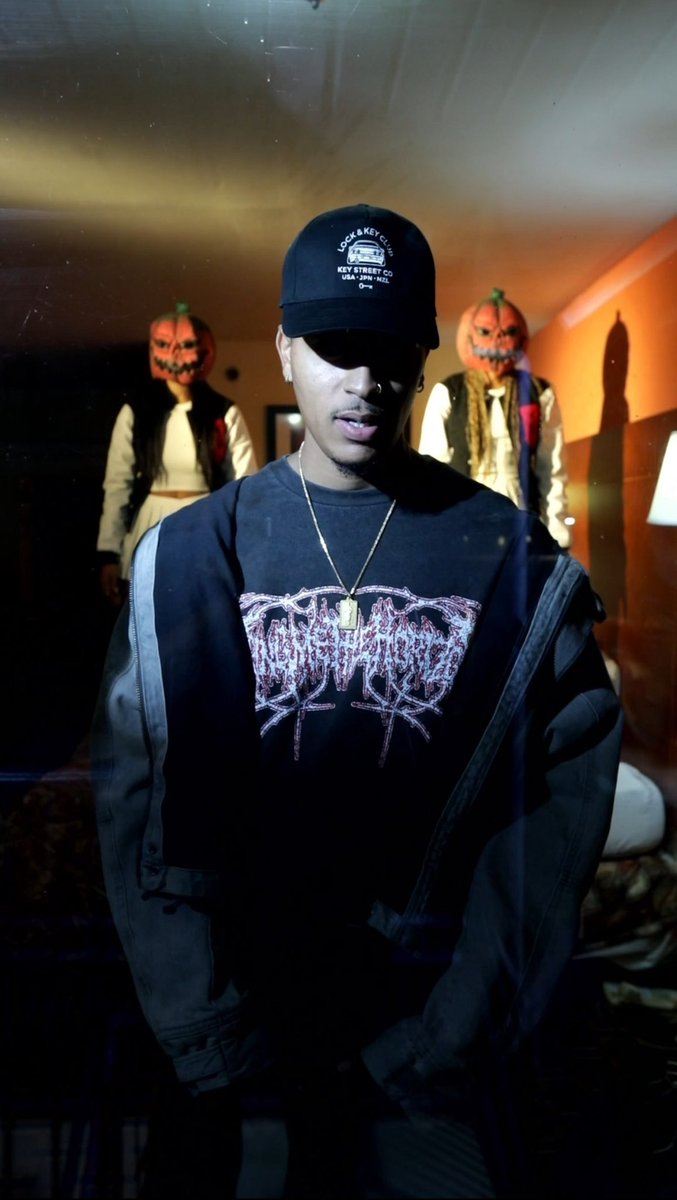 B5 tweet media