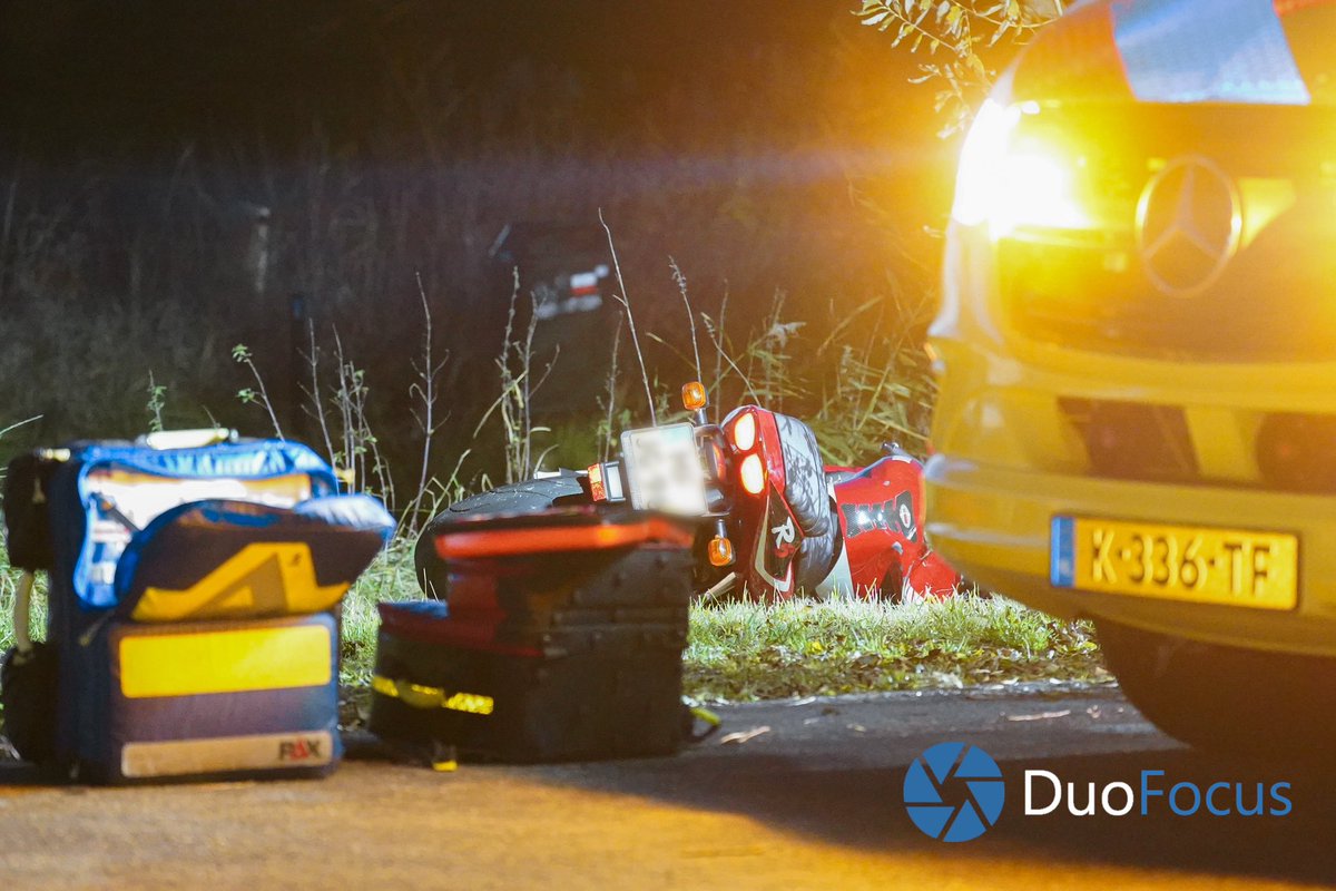 Zwaargewonde motorrijders bij ongeval tussen Garnwerd en Winsum