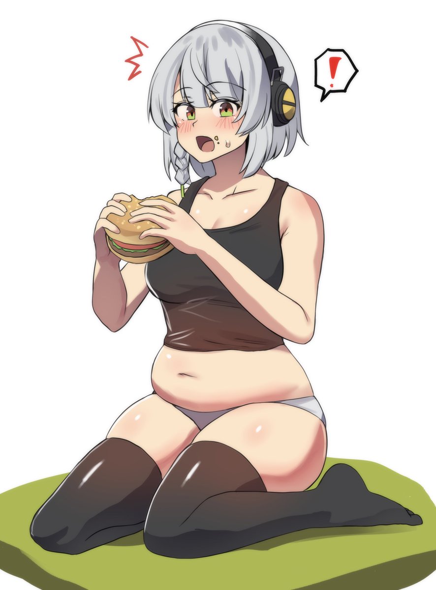 HimeHinghoi's tweet photo. Too much burgers 🍔 https://t.co/gU1qPJgu6B