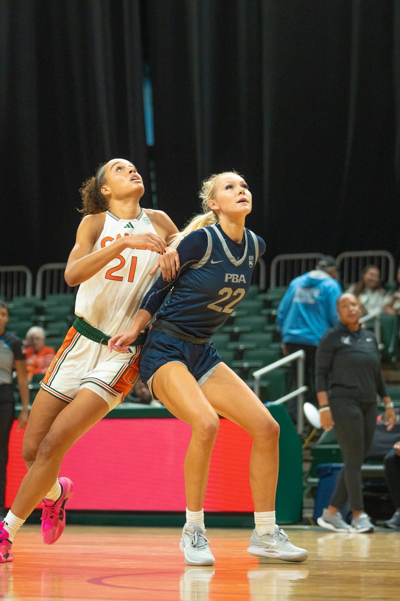 PBASailfish's tweet photo. Preseason action against ACC competition✅💪

#FEARtheFISH🐟🏀 https://t.co/aWtI9SDMVQ