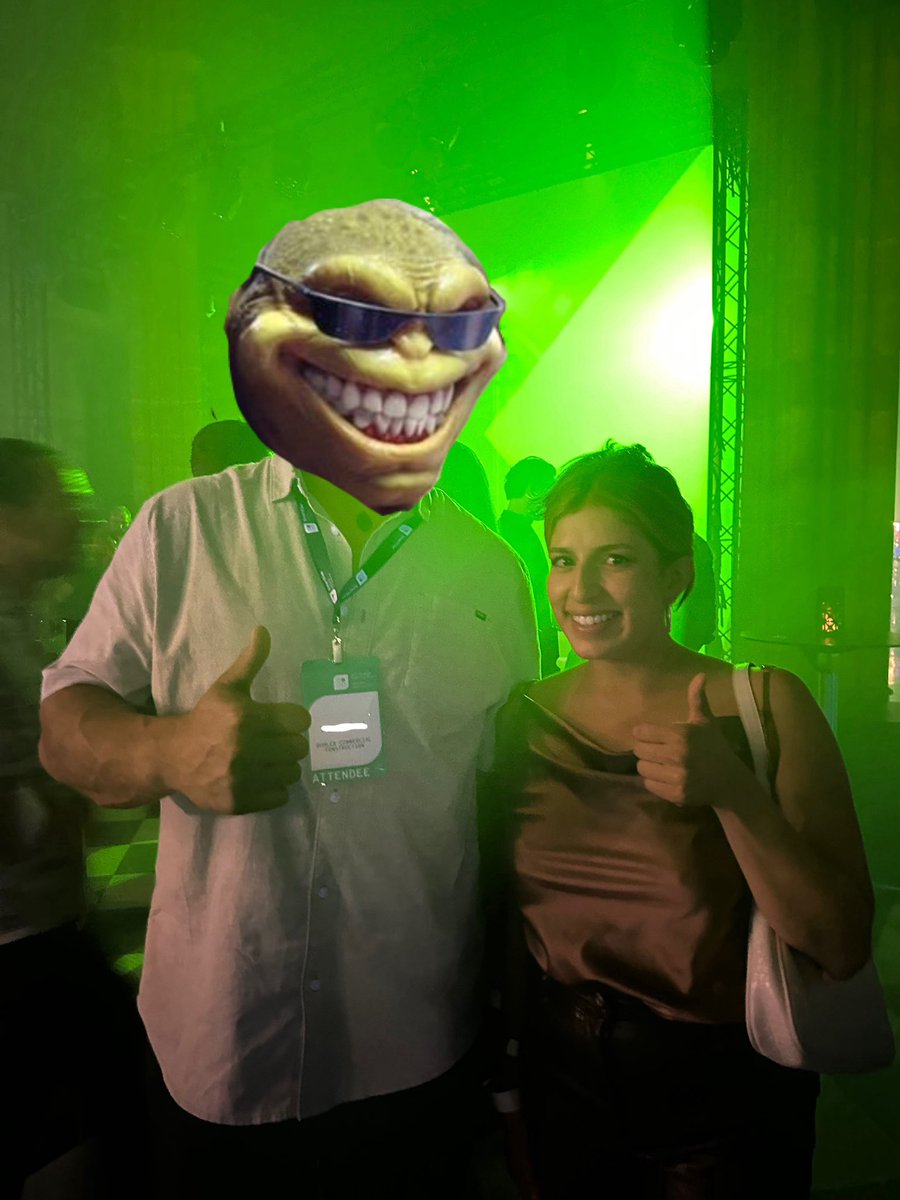 Puck_Figs's tweet photo. #SmartCon2023 after party, โtwas great to meet and chat with frens irl! It really is an honor to be โearlyโ with you all. I appreciate the daily educational content and the Behind the Scenes work you all do! https://t.co/B4YG0Is4AR