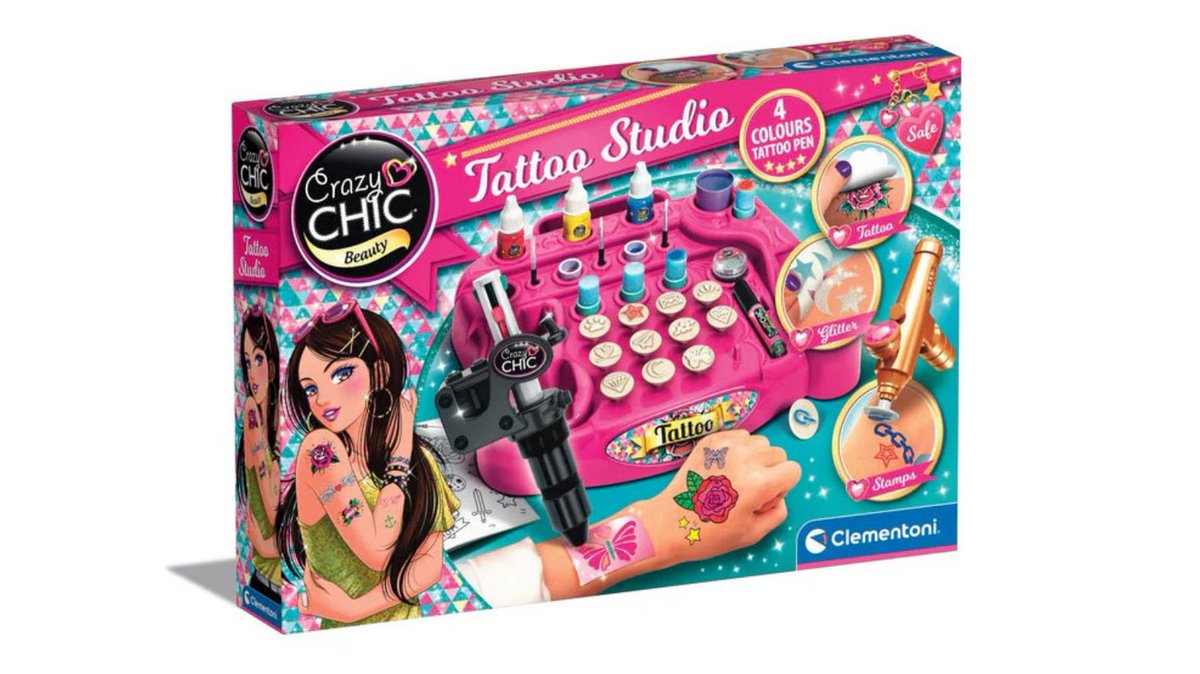 HobbyToyCentral's tweet photo. For tattoo lovers, a super cool kit to create incredible freehand or stencil tattoos! Using the special body pen with interchangeable coloured tips, have fun creating personalized tattoos, drawing them by hand or using stencils.https://t.co/lcHOxAR8eZ https://t.co/EOYHgsEkQk