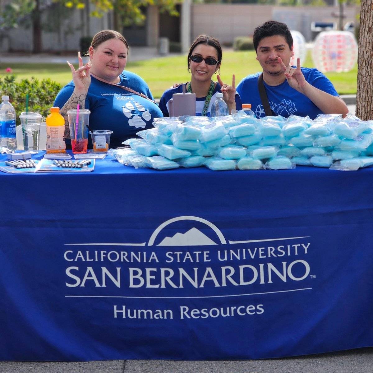 guttierez_john's tweet image. #Homecoming: I had a fantastic time yesterday evening, welcoming all our students to campus for Homecoming along welcoming all the potential students that came out for Preview Day at CSUSB! #RelationalPolicing #ChooseCSUSB #StudentsFirst