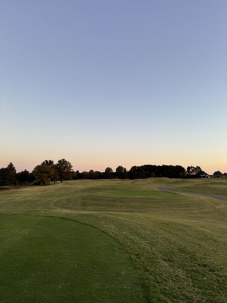 68shooter's tweet photo. Great day for golf. 18 holes in 2:35. 16,500 steps. #BandonReady #WalkAndCarry #IYKYK #HowBoutAFresca https://t.co/2tM3I9BeI6