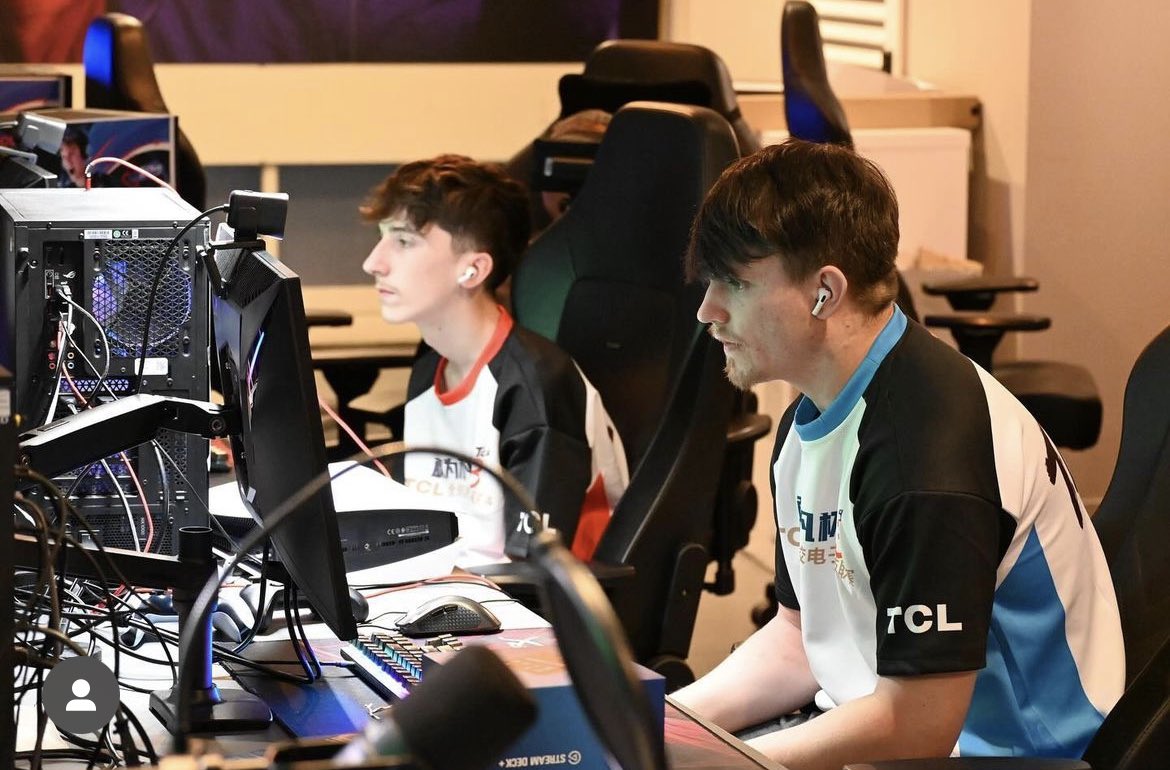 Awesome event at <a href="/esportscentre_w/">Warwick Esports Centre</a> 
Happy to walk away with the 🏆
