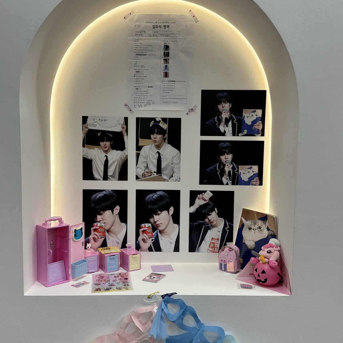 kws1027ws's tweet photo. 2024 우석이 생카🎂

팬미 끝나고 바로 다녀왔어요
넓고 쾌적한 곳에 우석이 사진이 많아서 너무 좋았어요｡·͜·｡
커피와 케이크도 맛있고
카페에서 다양한 우석이 모습들도 너무 예쁘구 특전들도 귀여워요
예쁘게 꾸며주고 진행해주셔 고마워요♡꙼̈

#Cheer_for_SEOKCESS
#경축_대전키티_스물여덟돌 https://t.co/ahnnKvpFLl