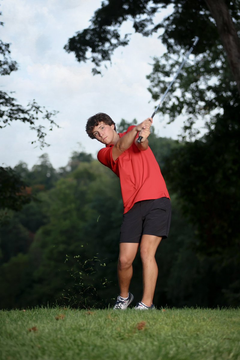 JarrellNateCory's tweet photo. Great senior golf season @JarrellLanden. Finished 11th in the SVC https://t.co/0UhhpOArlv