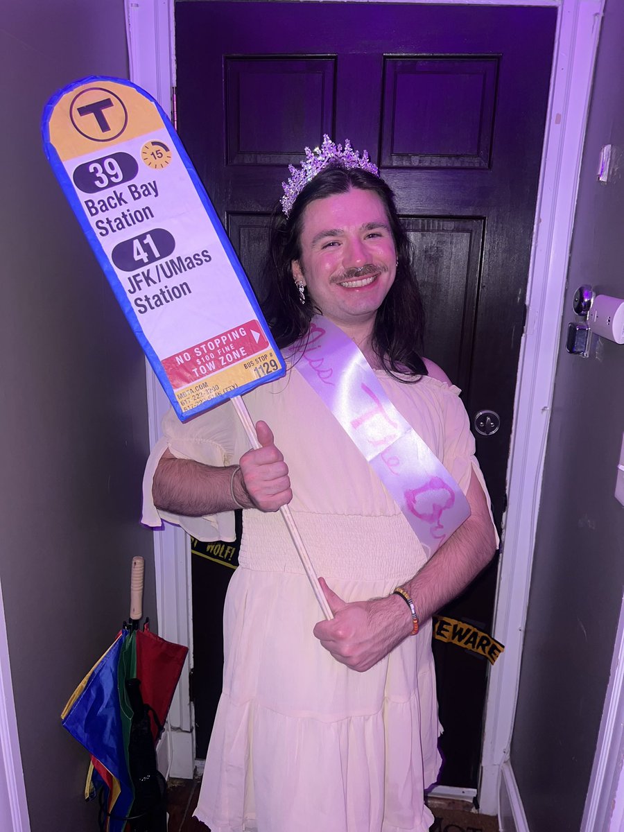 ThatcherHater's tweet image. i hate gay halloween what do you mean you're "Miss The Bus"