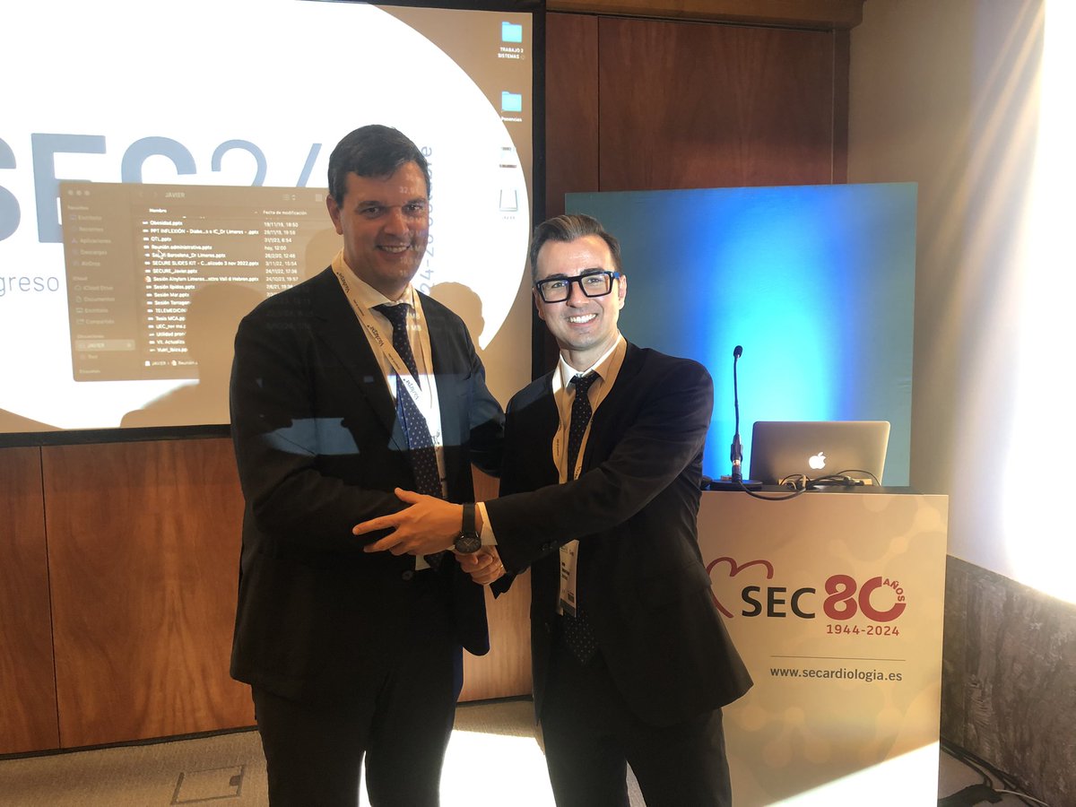 Tomás Ripoll Vera MD,PhD,FESC🇪🇸 (@tripoll) on Twitter photo <a href="/secardiologia/">Soc Esp Cardiología</a> <a href="/seccCFyGenetCV/">Sección Cardiopatías Familiares y Genética CV SEC</a> Momento del traspaso de cartera (sin cartera 🤣), felicidades <a href="/JavierLimeres/">Javier Limeres</a> por el trabajo realizado y mucho ánimo a <a href="/VillacoEduardo/">Eduardo Villacorta</a> por el nuevo reto de hacer seguir creciendo la <a href="/seccCFyGenetCV/">Sección Cardiopatías Familiares y Genética CV SEC</a> <a href="/secardiologia/">Soc Esp Cardiología</a> <a href="/seccCFyGenetCV/">Sección Cardiopatías Familiares y Genética CV SEC</a> Momento del traspaso de cartera (sin cartera 🤣), felicidades <a href="/JavierLimeres/">Javier Limeres</a> por el trabajo realizado y mucho ánimo a <a href="/VillacoEduardo/">Eduardo Villacorta</a> por el nuevo reto de hacer seguir creciendo la <a href="/seccCFyGenetCV/">Sección Cardiopatías Familiares y Genética CV SEC</a>