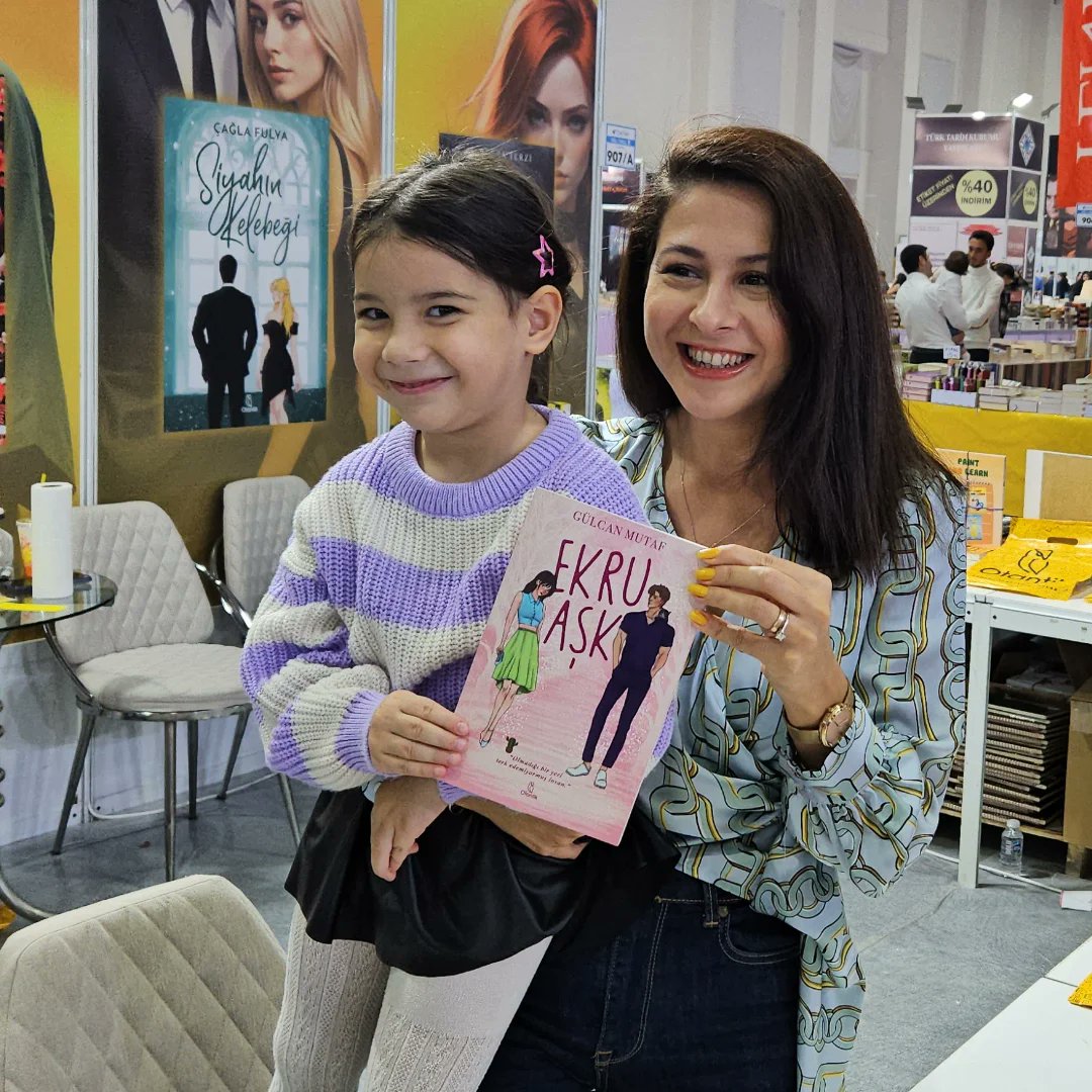 Ekruask's tweet photo. Büyüyünce okuyacakmış 🥰 https://t.co/OU9pTG0ag6