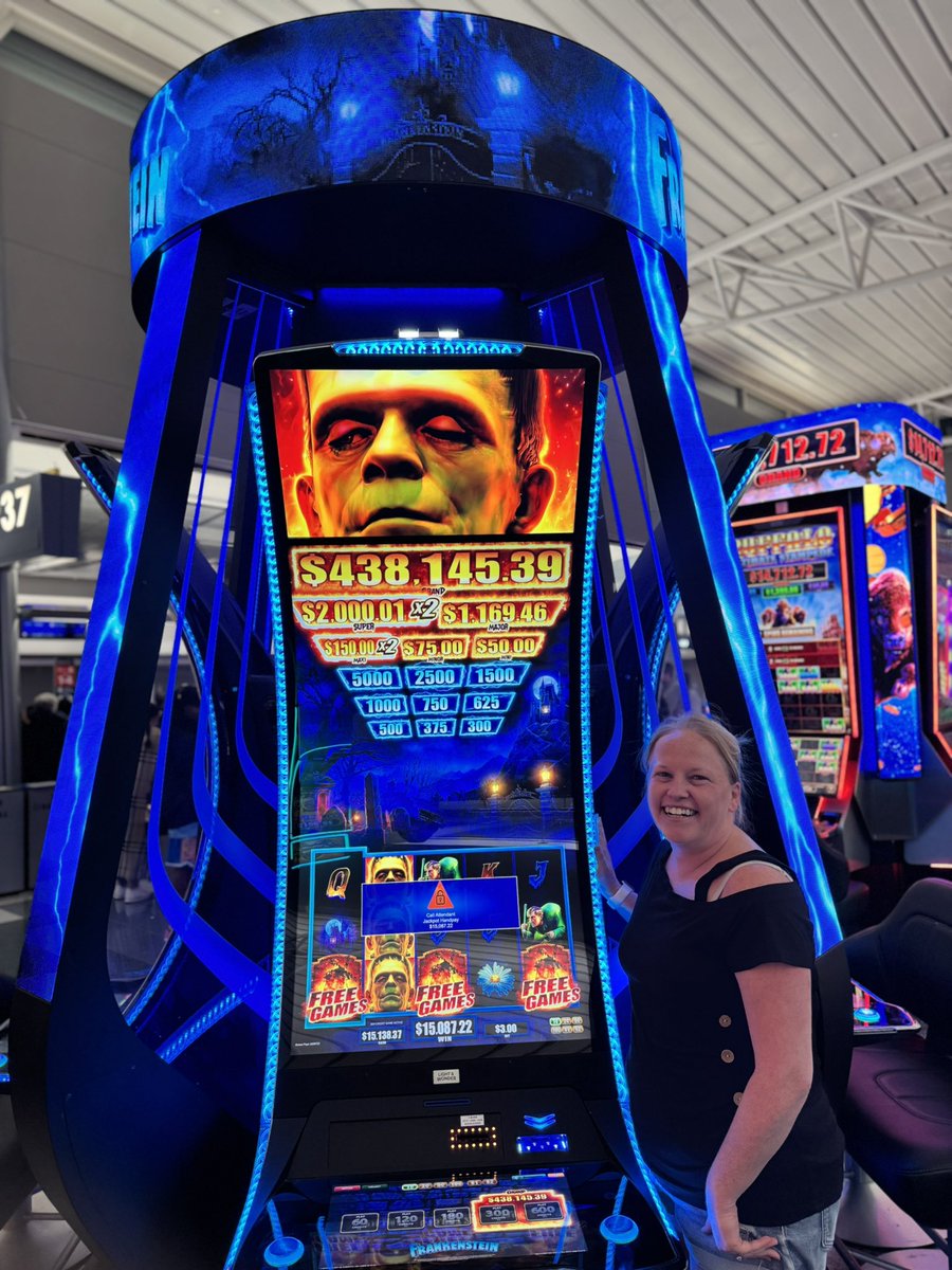 kamckenna18's tweet photo. Finally had a big win in Las Vegas! At the @LASairport on 10/14. Still hard to believe this was two weeks ago! #jackpot https://t.co/6RQWWdfoNz