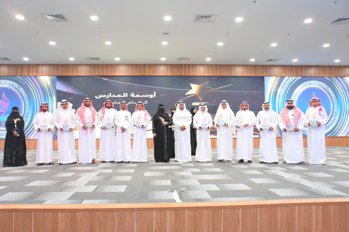 إدارة تعليم جدة tweet media