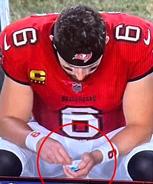 MLFootball's tweet image. NEWS: The #NFL is sending Bucs QB Baker Mayfield a warning letter that Zyn is a nicotine product, banned on the sidelines and in interviews.

Mayfield was caught using with Zyn’s on the sideline last week.