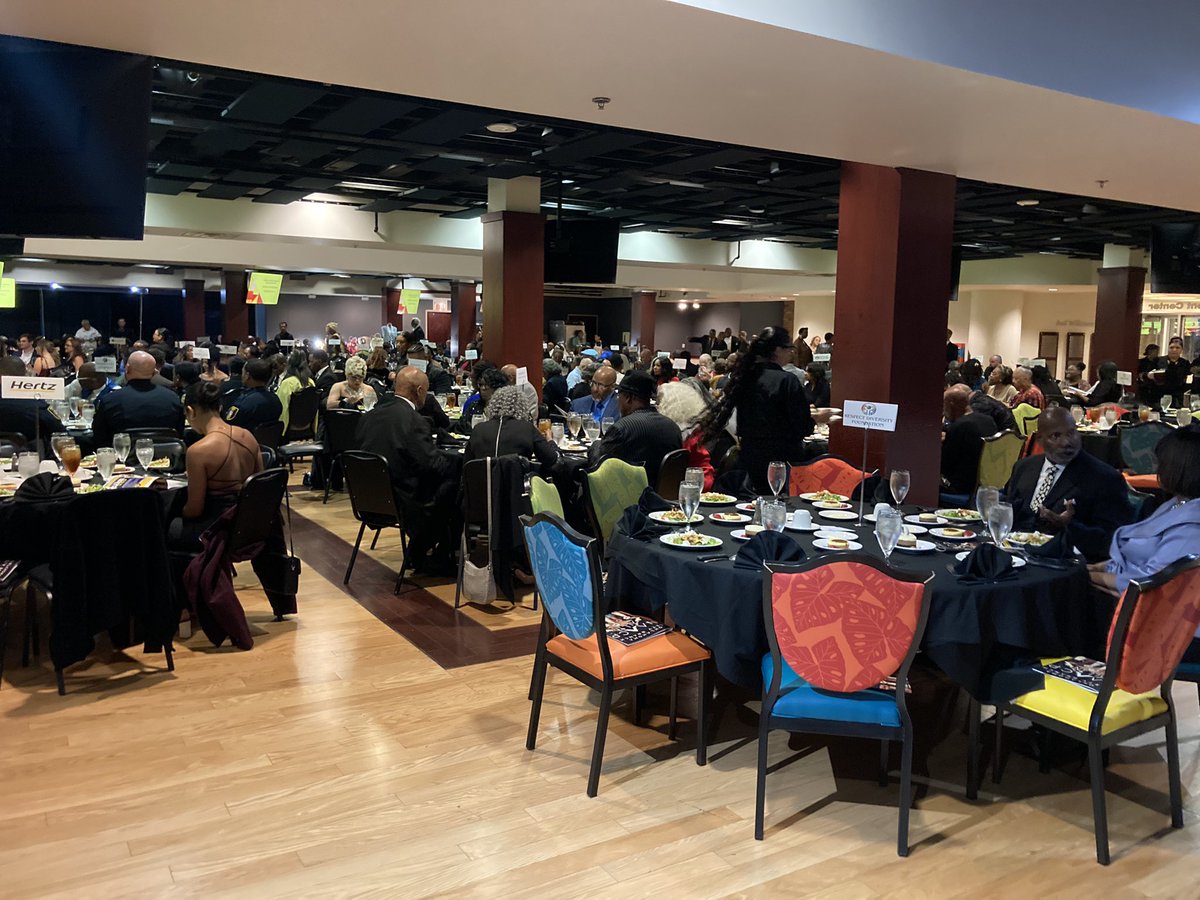 DeliciasXs's tweet photo. 2024 NAACP Banquet -  A special thanks for each supporter that came to support the OKC NAACP Branch. This year we were all in- together we can combat injustice, together we can create peace and together we can fight against oppression, racism, and violence. So are you all in? https://t.co/CXxM1qxt1J