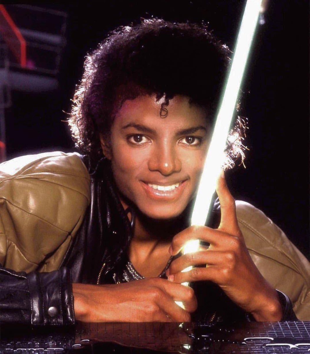 PopBase's tweet photo. Michael Jackson has surpassed 50 million monthly listeners on Spotify for the first time. https://t.co/Z0BXwaMrt8