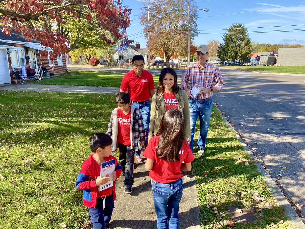 GOPWarrenCounty's tweet photo. Your #WarrenCountyOhio #Republican Party was all around our county yesterday for a Day of Action!
BUT the biggest action YOU can take is to VOTE!
In-person #EarlyVoting is open TODAY, Oct. 27th, from 1-5pm, and is SUPPORTED BY #TRUMP.
#WarrenCoGOP
#FrankLaRose
#OrlandoSonza https://t.co/wvTa9IHfwI