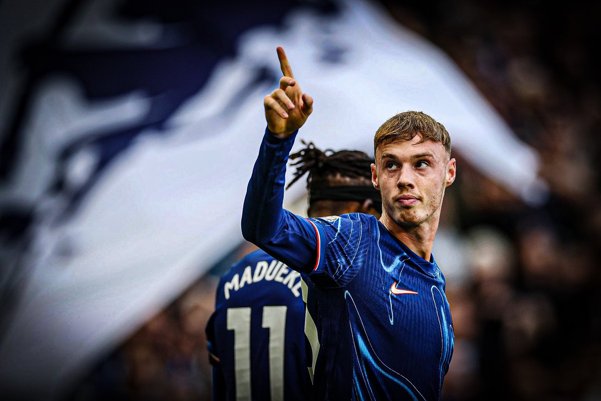 ConnCFC's tweet image. World class finisher. World class passer. Cole Palmer can do it all.