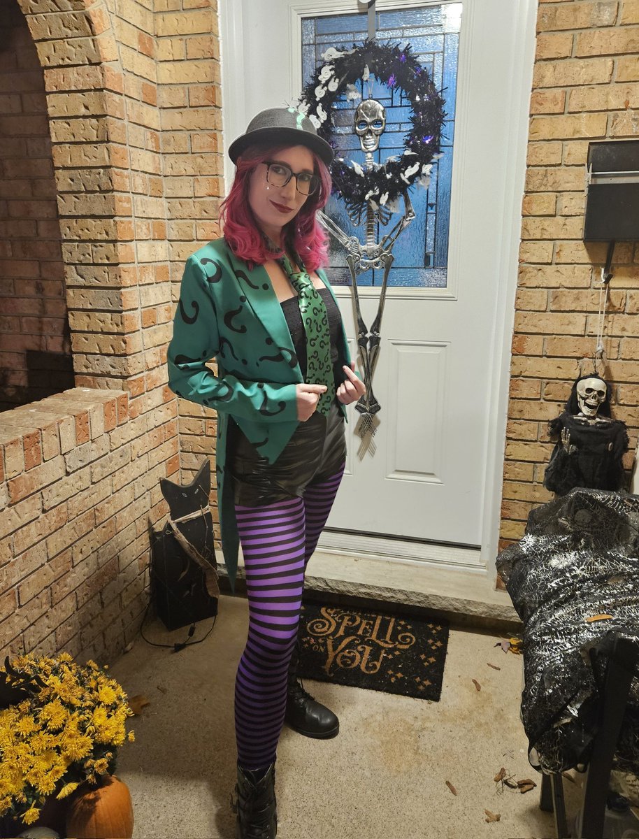 haylstorms tweet media