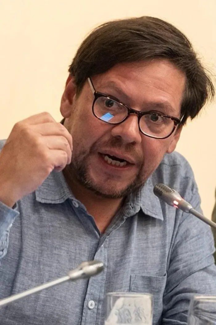 Gerente RTVC Hollman Morris denunciado por acoso a mujeres

Embajador ante la FAO Armando Bendetti denunciado por acoso a mujeres

Viceministro del interior y nuevo director de la SAE Diego Cancino denunciado por acoso a mujeres 

Radiografía del Petrismo