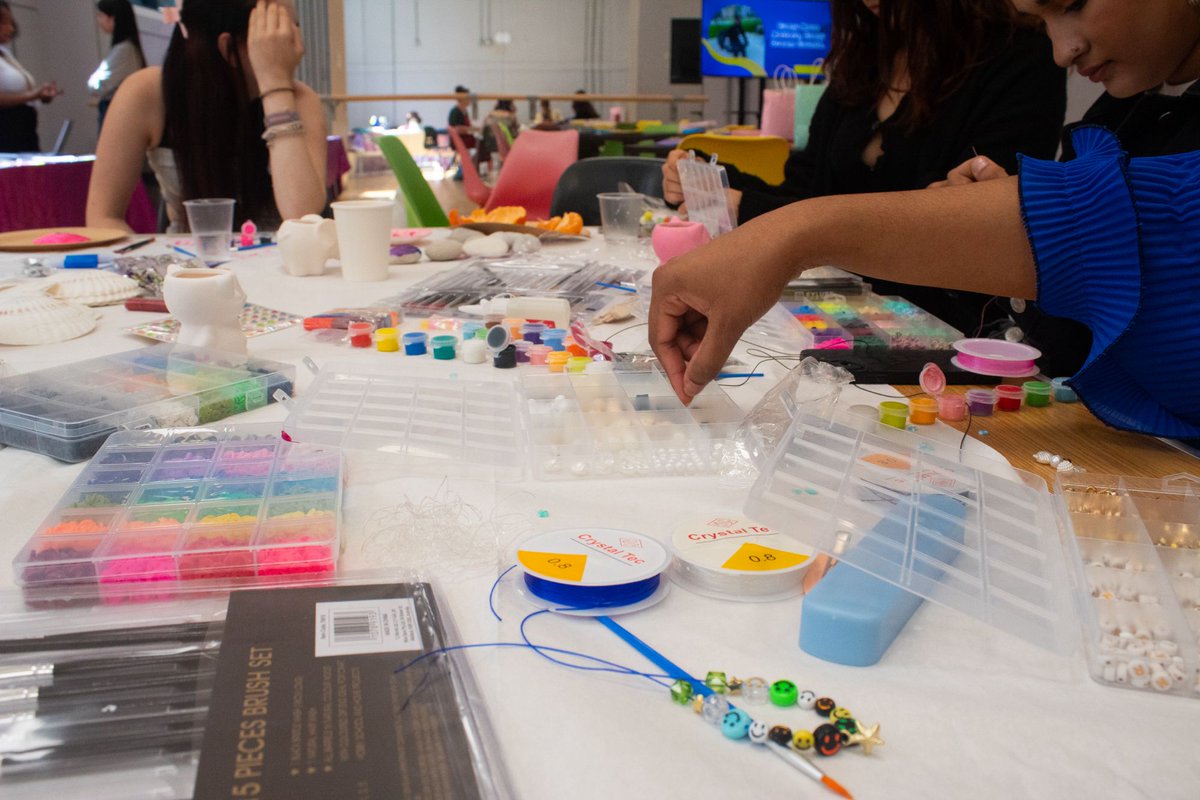 ✨ Attention girls aged 13–18! Join us for a Halloween-themed Pamper Day on Friday, November 1st, 2024!

Grab your friends for a day full of fun! Click the link to register now and help spread the word! buff.ly/4dUh43k 💖

#RollaDome