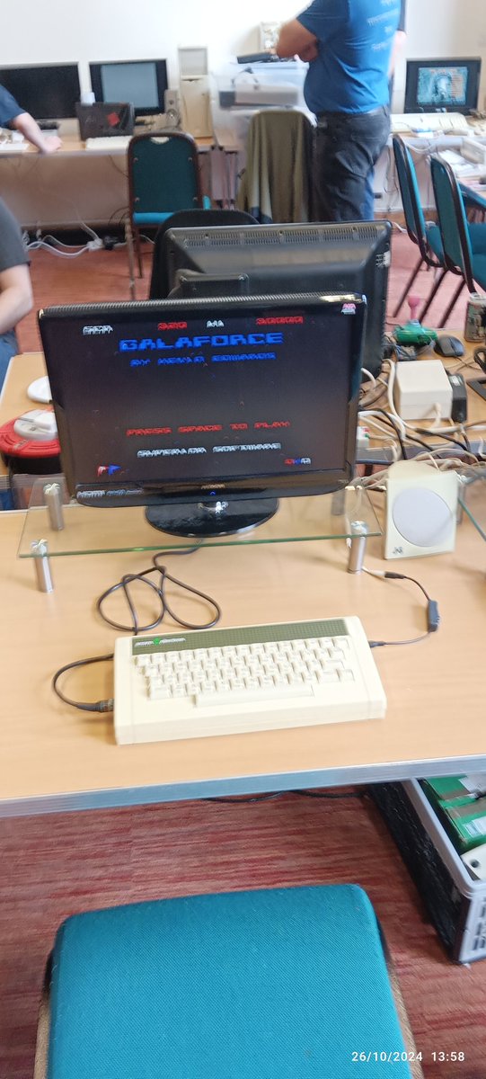 Playing some Galaforce @ The Yorkshire Amiga Group meet up in Horsforth. #amiga #RetroGame <a href="/KevEdwardsRetro/">Kevin Edwards ( Retro Videogame development )</a> <a href="/RetEvents/">Retro Events</a>