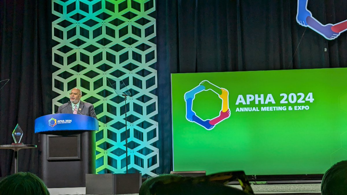 CEOMPHProgram's tweet photo. Here we go! Opening session for the American Public Health American annual meeting! #APHA2024 https://t.co/sjffXGp3BB