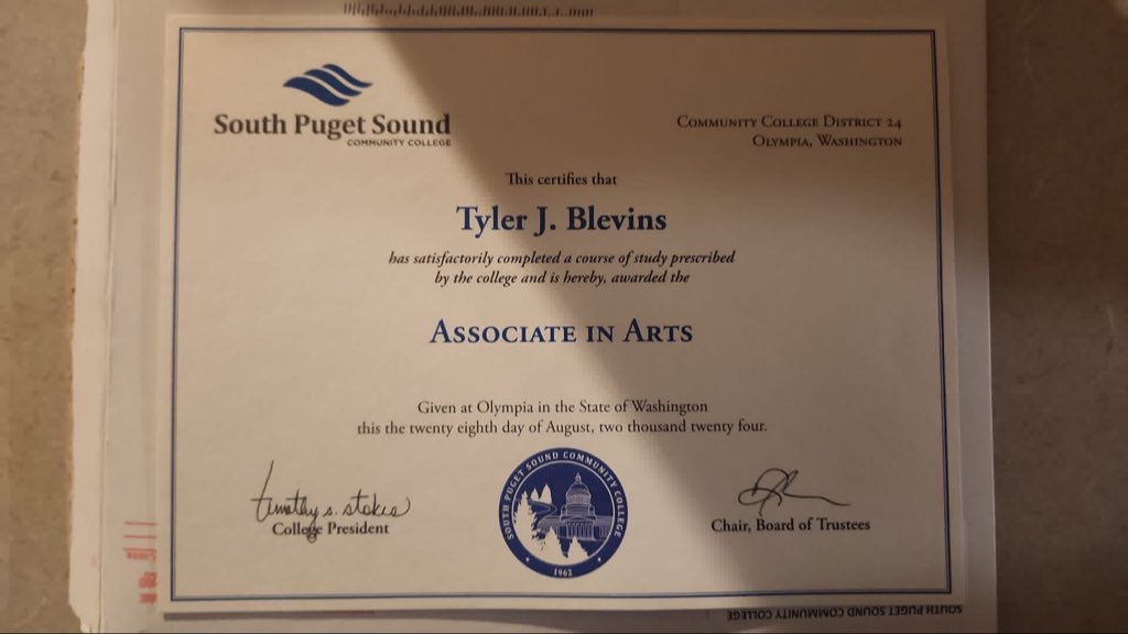 Tyler Blevins (@tyblev76) on Twitter photo Officially a college graduate! Earned my AA from South Puget Sound Community College after two years of grueling work. #studentathlete 🤞<a href="/yelm_football/">Yelm Tornados</a> Officially a college graduate! Earned my AA from South Puget Sound Community College after two years of grueling work. #studentathlete 🤞<a href="/yelm_football/">Yelm Tornados</a>