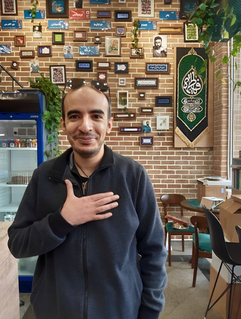 vidarwarrior's tweet photo. ”اگه یادم باشید سرم منت گذاشتید، مخلص همگی.“

#حسين_شنبه‌زاده https://t.co/mgv7CR0J5A