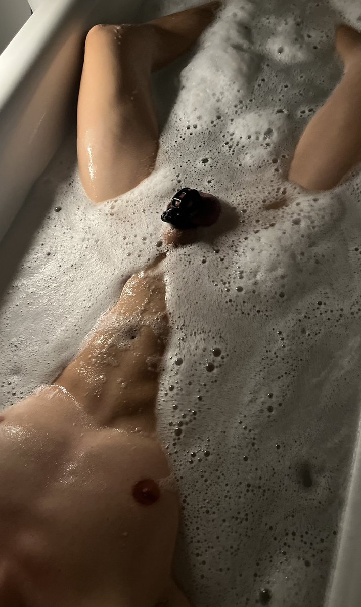 himboarchitect's tweet photo. Imagine waking up in a nice hot bubble bath to find that your body is now perfect. Shaven, tight six pack, athletic build, bulging pecs. But as you raise yourself from the water you notice your cock has been locked away in a black cage. Everything comes at a price you know... https://t.co/GHRXrOXW98