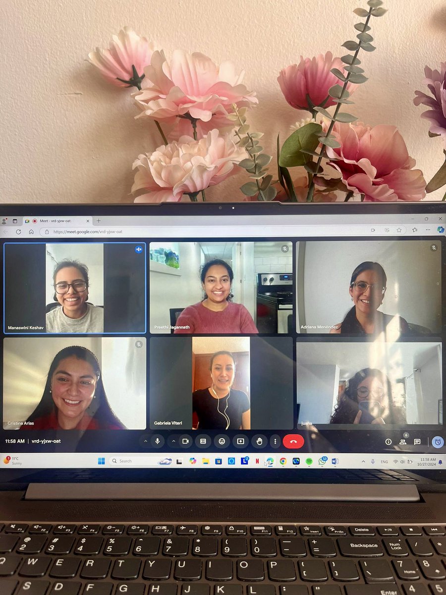 Cristina_AriasC's tweet photo. Just finished our #InterviewPrep with the brilliant @JuanaCorderoG1. Thank you for your time and support✨
It’s so good to be surrounded by people who share your passion and goals. @PreethiJaganna2 @MariaViteriMD @Manasskeshav Can’t wait for the next session!  #MentorshipMagic https://t.co/pV58myEQkS