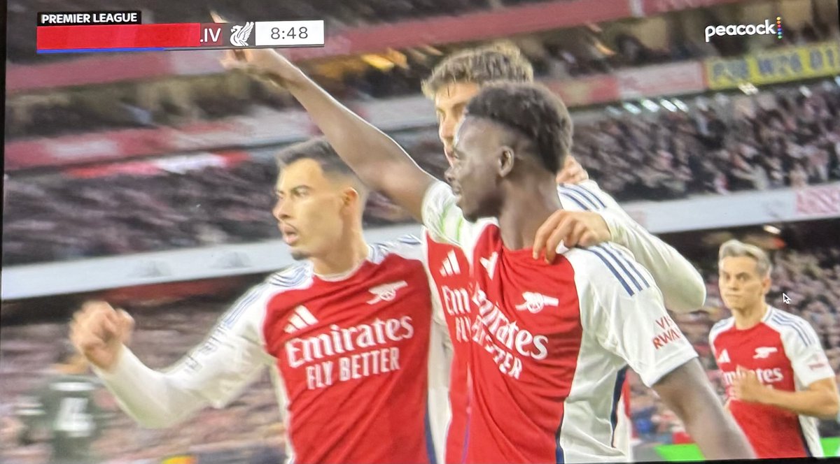 piersmorgan's tweet photo. BOOOOOOM!!!!! 1-0. 
Brilliant goal by ⁦@BukayoSaka87⁩ - God, we’ve missed him. 🔥🔥 https://t.co/Oj596FilIq