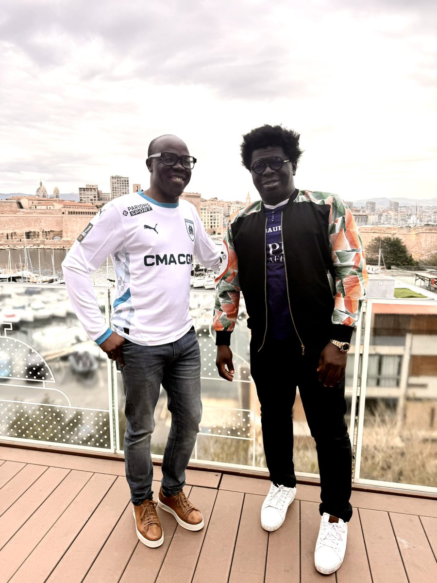 Retrouvailles marseillaises avec mon frère <a href="/asalfomagic/">A'Salfo - Magic System🇨🇮</a> , le <a href="/orangevelodrome/">Orange Vélodrome 🏡</a> vibrera tout à l’heure dans le cadre du classico français <a href="/OM_Officiel/">Olympique de Marseille</a> - <a href="/PSG_inside/">Paris Saint-Germain</a> , allez l’<a href="/OM_Officiel/">Olympique de Marseille</a> , la <a href="/cotedivoire/">LES ELEPHANTS</a> est très bien représentée.