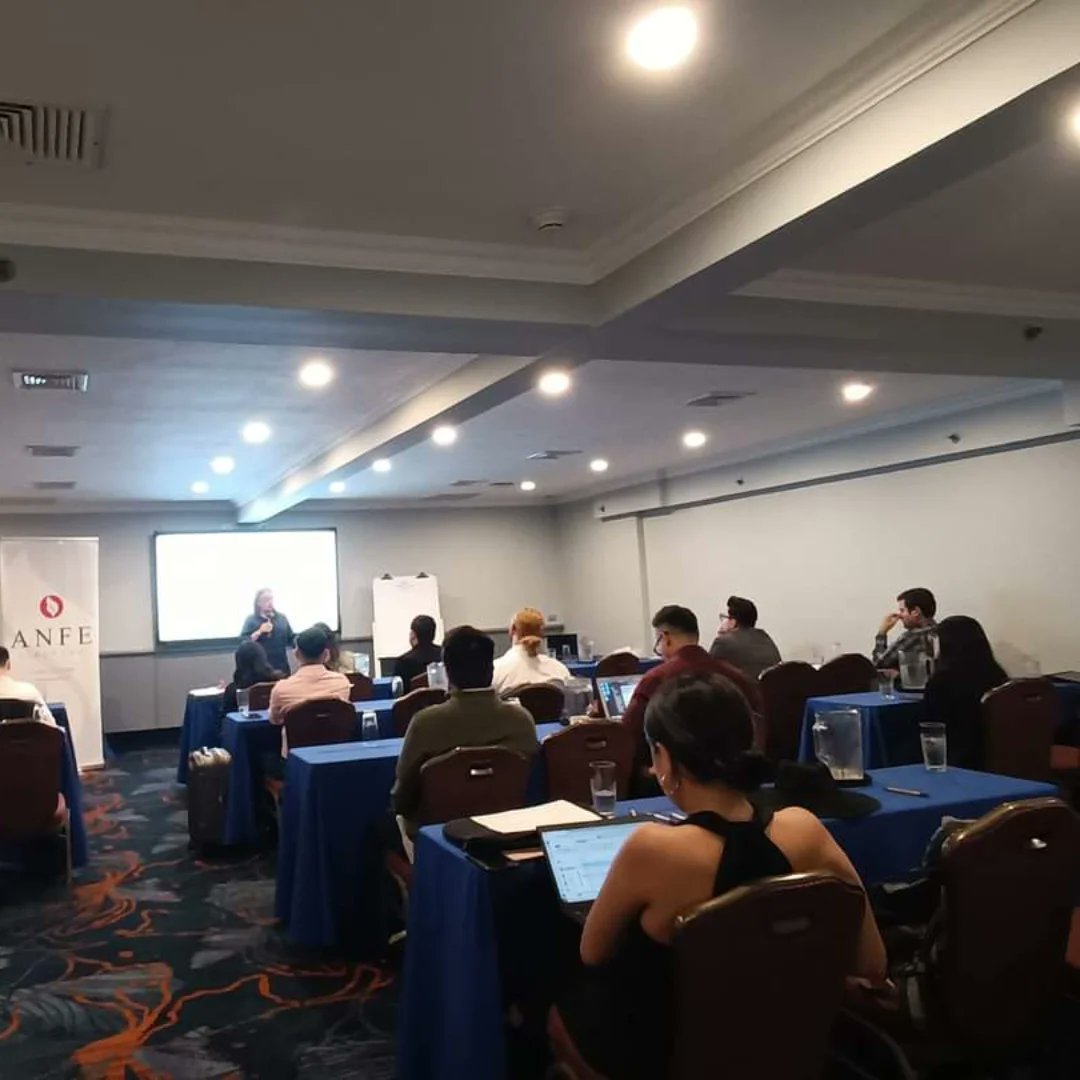 Cierre del primer programa de Generación de Cambio realizado en Costa Rica.

Rodrigo Ramazzini da el taller de cierre "Rol de las juventudes en el liberalismo" <a href="/RodrigoDavid_/">Rodrigo Ramazzini</a>

Gracias al apoyo de la Alianza para Centroamérica. @Anfecr y <a href="/FNF_CA/">Fundación Friedrich Naumann Centroamérica</a>