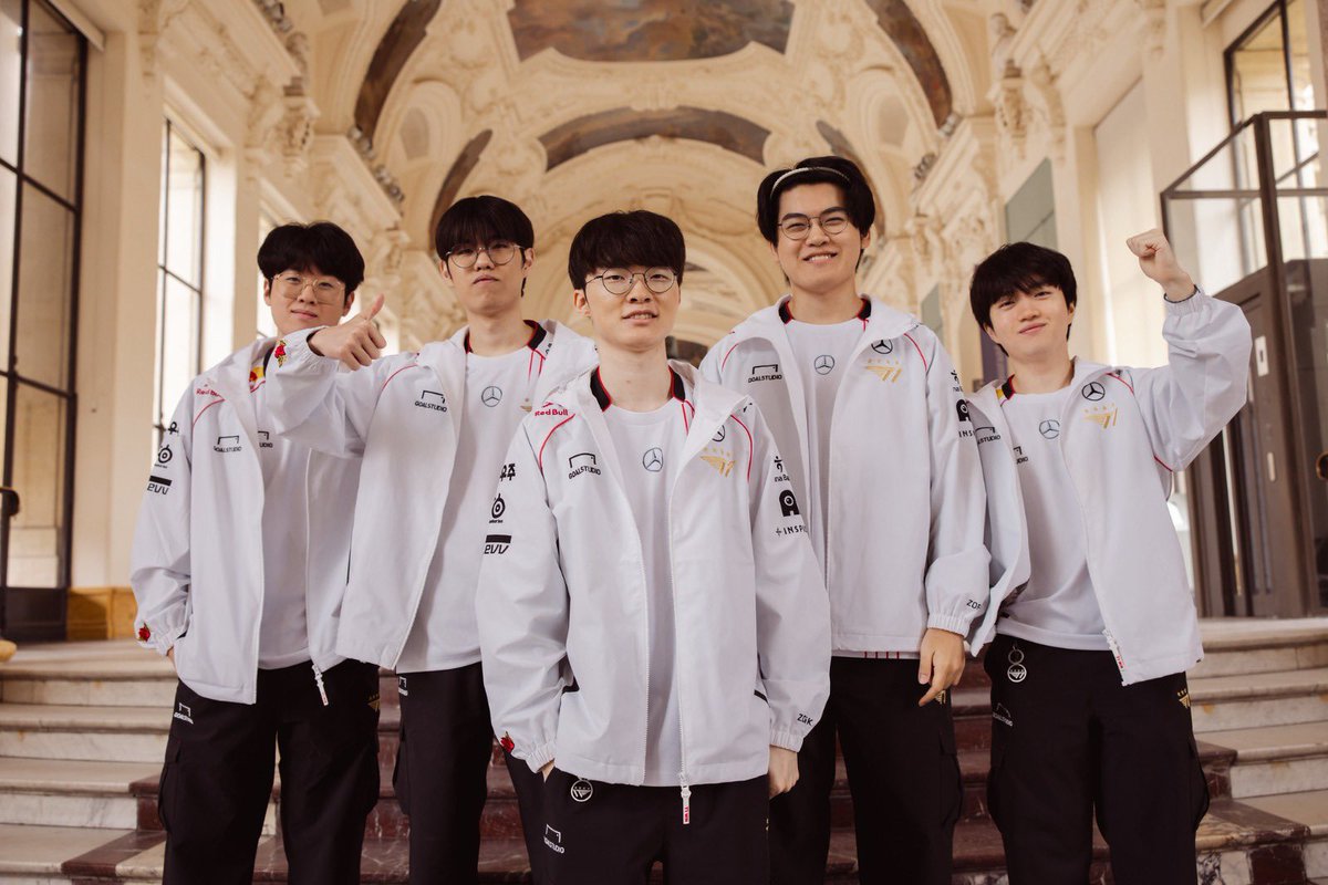 Ce roster T1 n'a jamais fait autre chose que Finale des Worlds ! 🏆🏆🏆