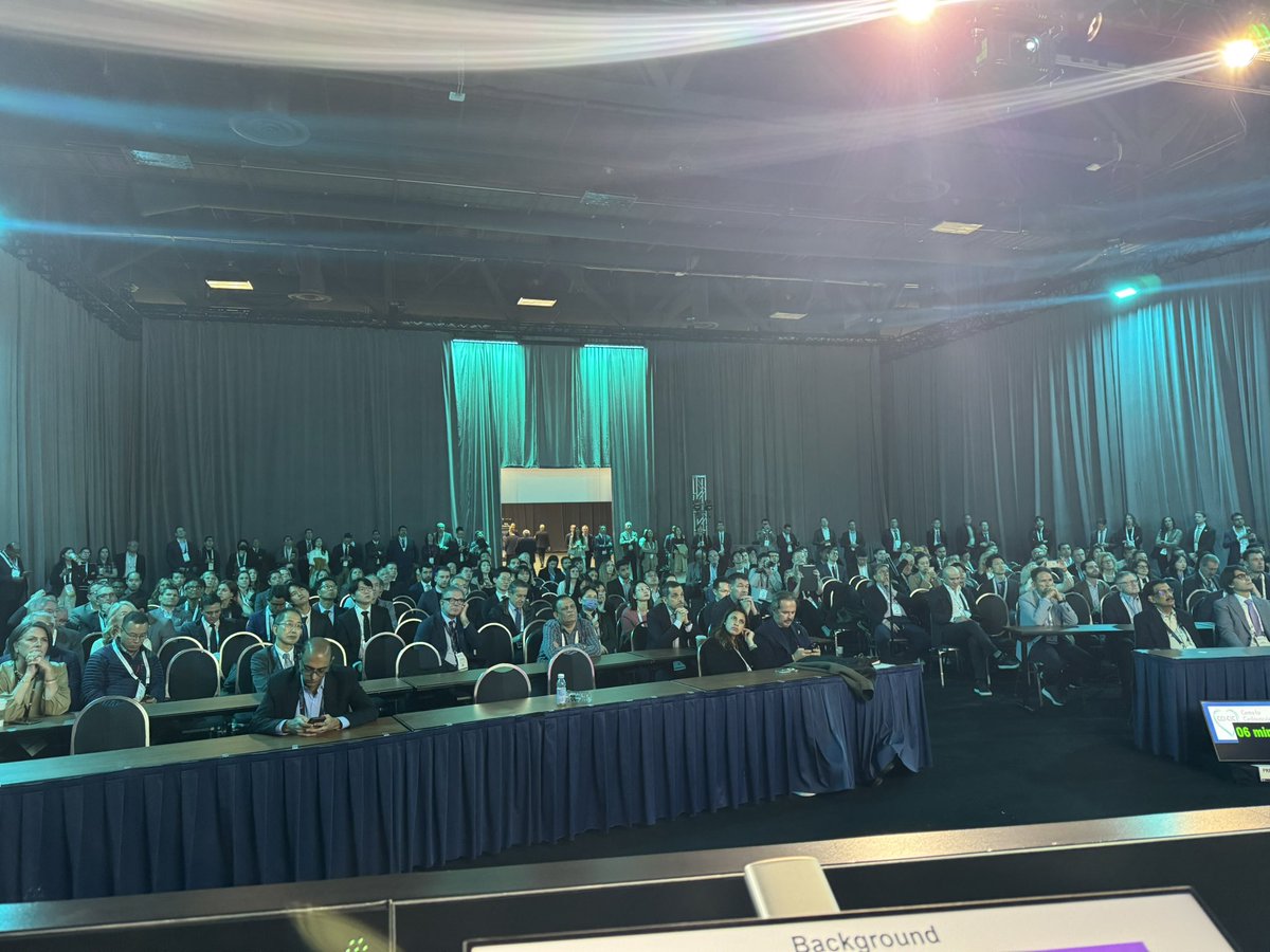 Vinicius Esteves,MD PhD FESC (@vinesteves) on Twitter photo Packed best global research in TAVR session during the very first hour of #TCT2024. Great discussion on coronary re-access and looking forward to CANULATE TRIAL to be presented during #PCRLV24 <a href="/GuiAttizzaniMD/">Gui Attizzani</a> <a href="/OhnoTuri/">Yohei Turi Ohno</a> <a href="/ACUkaigweMD/">Anene Ukaigwe</a> <a href="/shishem/">Mehdi Shishehbor, DO</a> <a href="/HarringtonHVI/">UH Harrington Heart & Vascular Institute</a> Packed best global research in TAVR session during the very first hour of #TCT2024. Great discussion on coronary re-access and looking forward to CANULATE TRIAL to be presented during #PCRLV24 <a href="/GuiAttizzaniMD/">Gui Attizzani</a> <a href="/OhnoTuri/">Yohei Turi Ohno</a> <a href="/ACUkaigweMD/">Anene Ukaigwe</a> <a href="/shishem/">Mehdi Shishehbor, DO</a> <a href="/HarringtonHVI/">UH Harrington Heart & Vascular Institute</a>