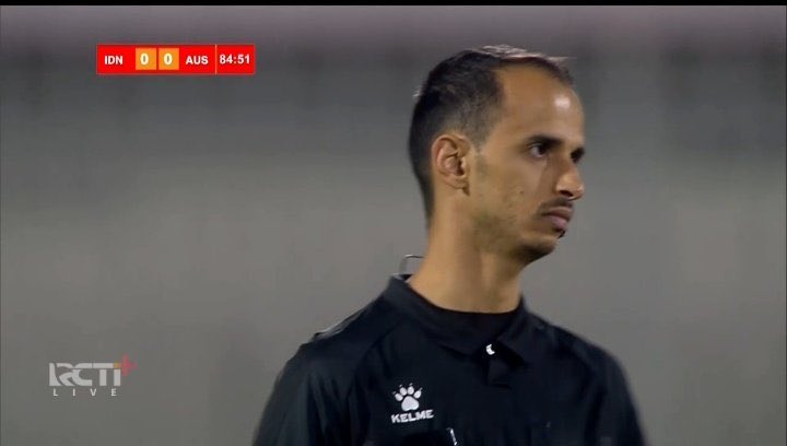 Kalo kata wasitnya : Nyesel gue pimpin laga ini.

#TimnasDay
#TimnasIndonesia
#kualifikasiafcu17 
#AFCU17