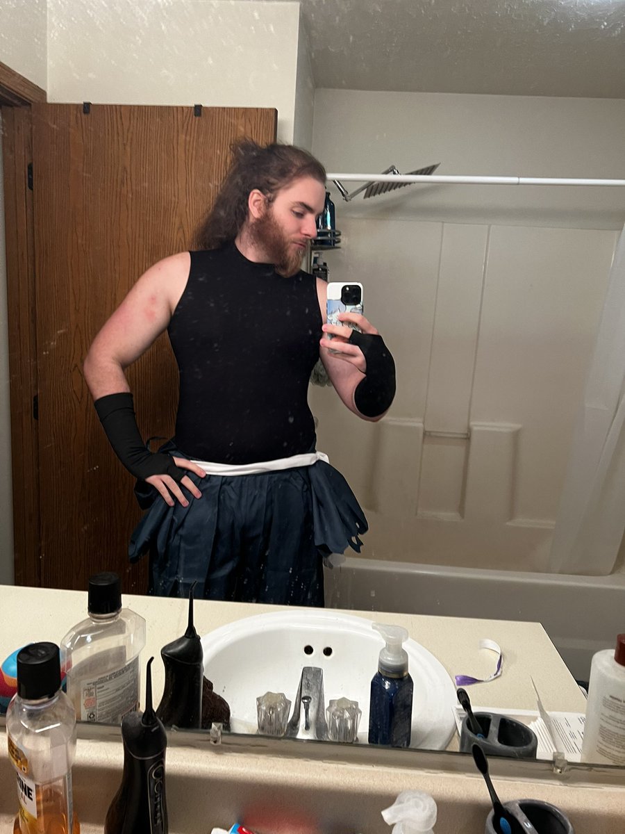 The 3 stages of my cosplay last night #cosplaycostume #HellsParadise #anime #rave