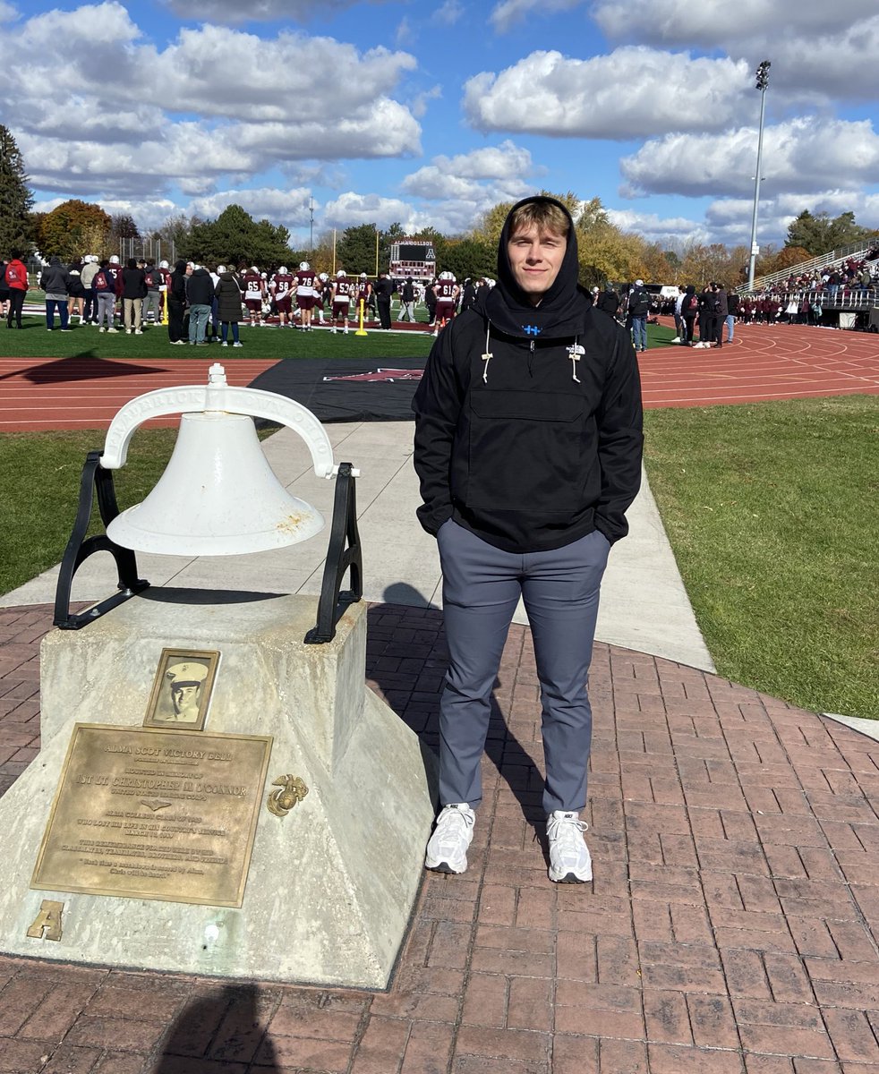 MasonDaciuk10's tweet photo. Had a great gameday visit to @AlmaScotsFB yesterday! Thank you coaches and players for introducing me to your team and the program. @TCSFFootball @CoachP_Alma @AlmaCoachCole https://t.co/0YfS6UgmBj
