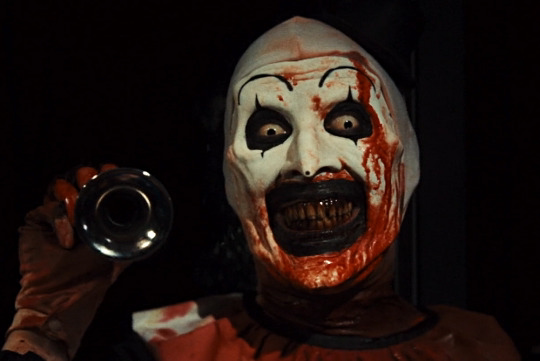 TheCinesthetic's tweet photo. Terrifier 3 (2024) dir. Damien Leone https://t.co/XPz7sYxrpe