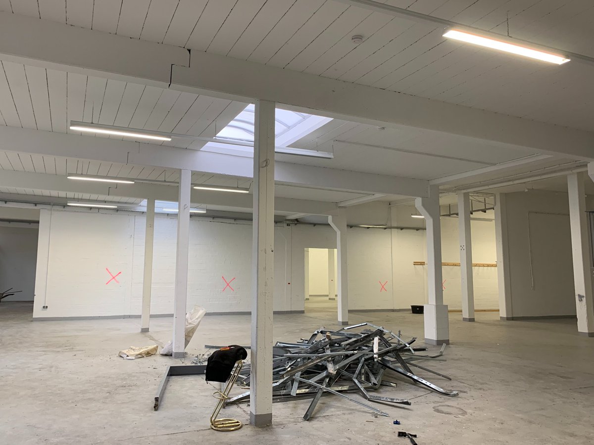 Diese Woche haben die Umbaumaßnahmen für den integrierten Drogenkonsumraum in der Friedrich-Rauers-Straße begonnen. Mehr Infos gibt's hier: senatspressestelle.bremen.de/pressemitteilu…