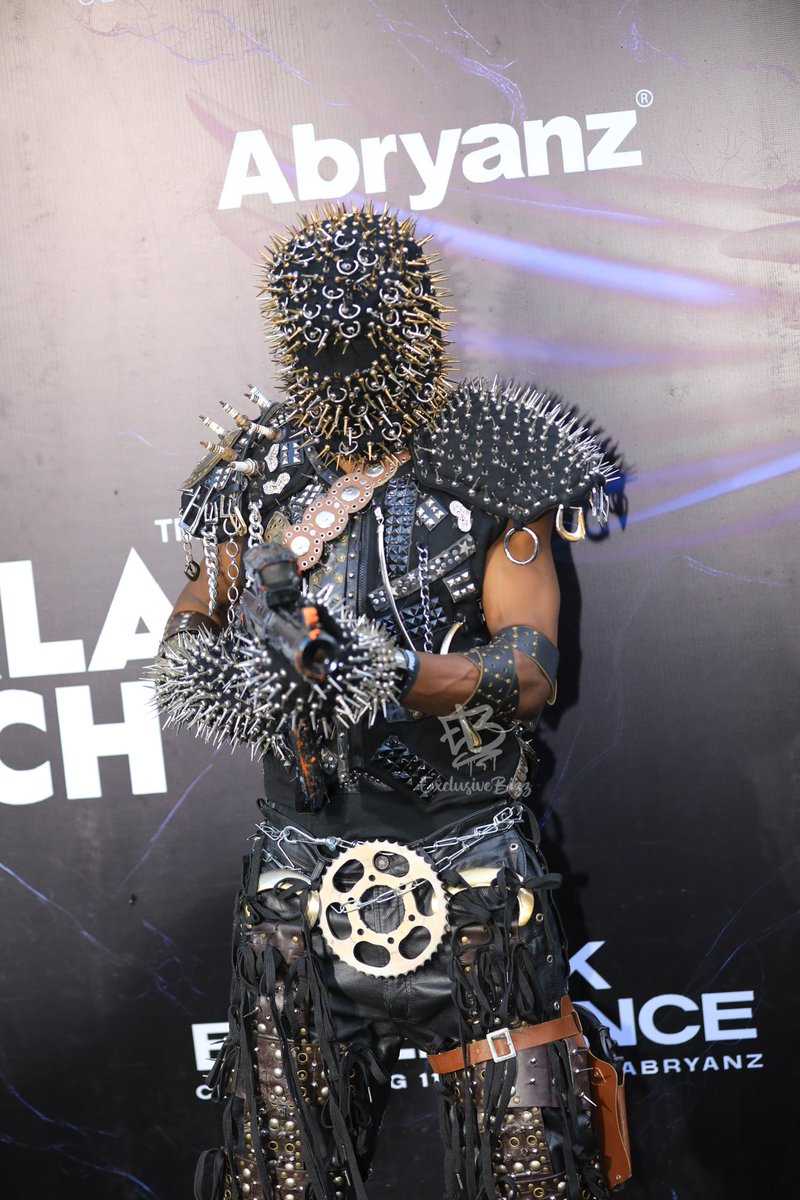 KampalaBrunch's tweet photo. He just took #BlackExcellnce to a whole new level with intricate metalwork🔥💯. He's bringing the mechanic vibes and turning heads. #11yearsofAbryanz #TheKampalaStyleBrunch https://t.co/91RAv5x0Uq
