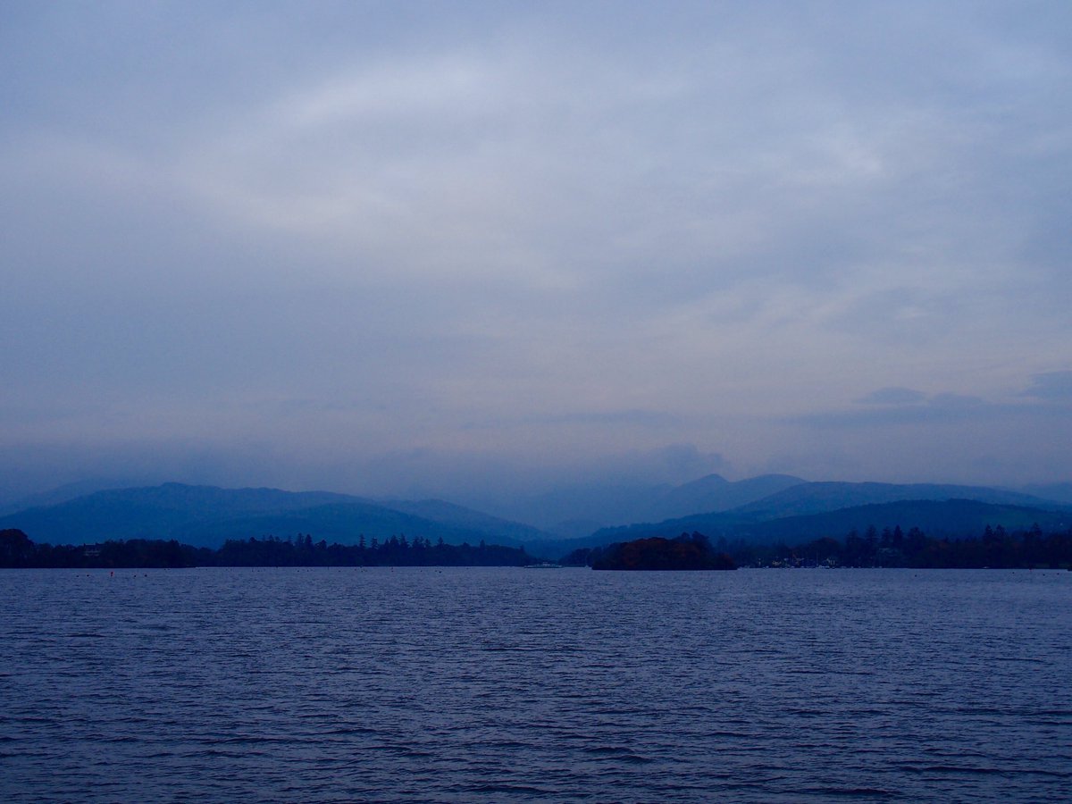 It’s the Autumnwatch Lake District series’ tenth anniversary.
I was so so lucky to be involved in the show, &amp; I treasure the memories of my time there.

The dream team: <a href="/shootsfilm/">Laura Howard</a>, Anne Gallagher, Deby Pinnock, <a href="/Lindsey_Chapman/">Lindsey Chapman 🌱🎥</a>, Brett Westwood, <a href="/rtaylorjones/">richard taylor-jones</a> &amp; <a href="/bugboybaker/">Nick Baker</a>.