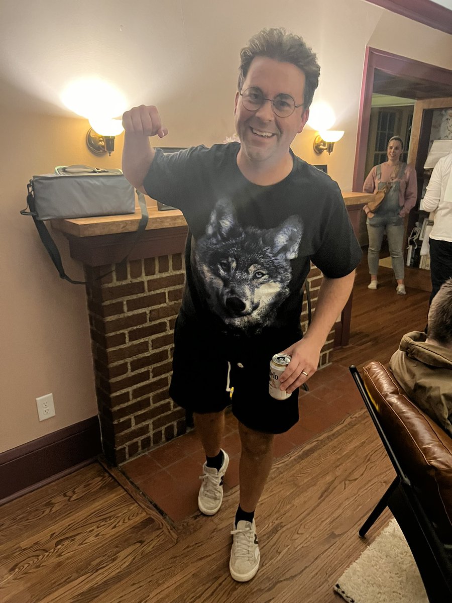 Maggie Pascal-Mescal tweet media