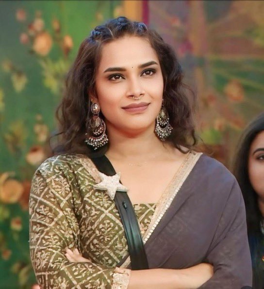 lub_pink's tweet photo. Who will be the biggboss title winner 🏆

#BiggBossTelugu8 #BiggBossTelugu 

       Retweet 🔁                      Like ❤️
        #Prerana                      #Hariteja https://t.co/7KCDl8rZhe