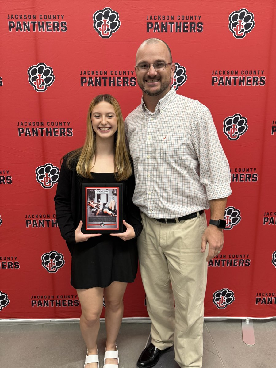 JaxCo Women's Wrestling (@jcwmnswrestling) on Twitter photo Congratulations to Marlie Sanchez on being the recipient of the 23/24 <a href="/JCPantherAth/">JACKSON COUNTY PANTHER ATHLETICS</a> Atheltic Director’s Award for the Women’s Wrestling team! The recipient epitomizes what a women’s wrestler is both on and off the mat. Congratulations to Marlie Sanchez on being the recipient of the 23/24 <a href="/JCPantherAth/">JACKSON COUNTY PANTHER ATHLETICS</a> Atheltic Director’s Award for the Women’s Wrestling team! The recipient epitomizes what a women’s wrestler is both on and off the mat.