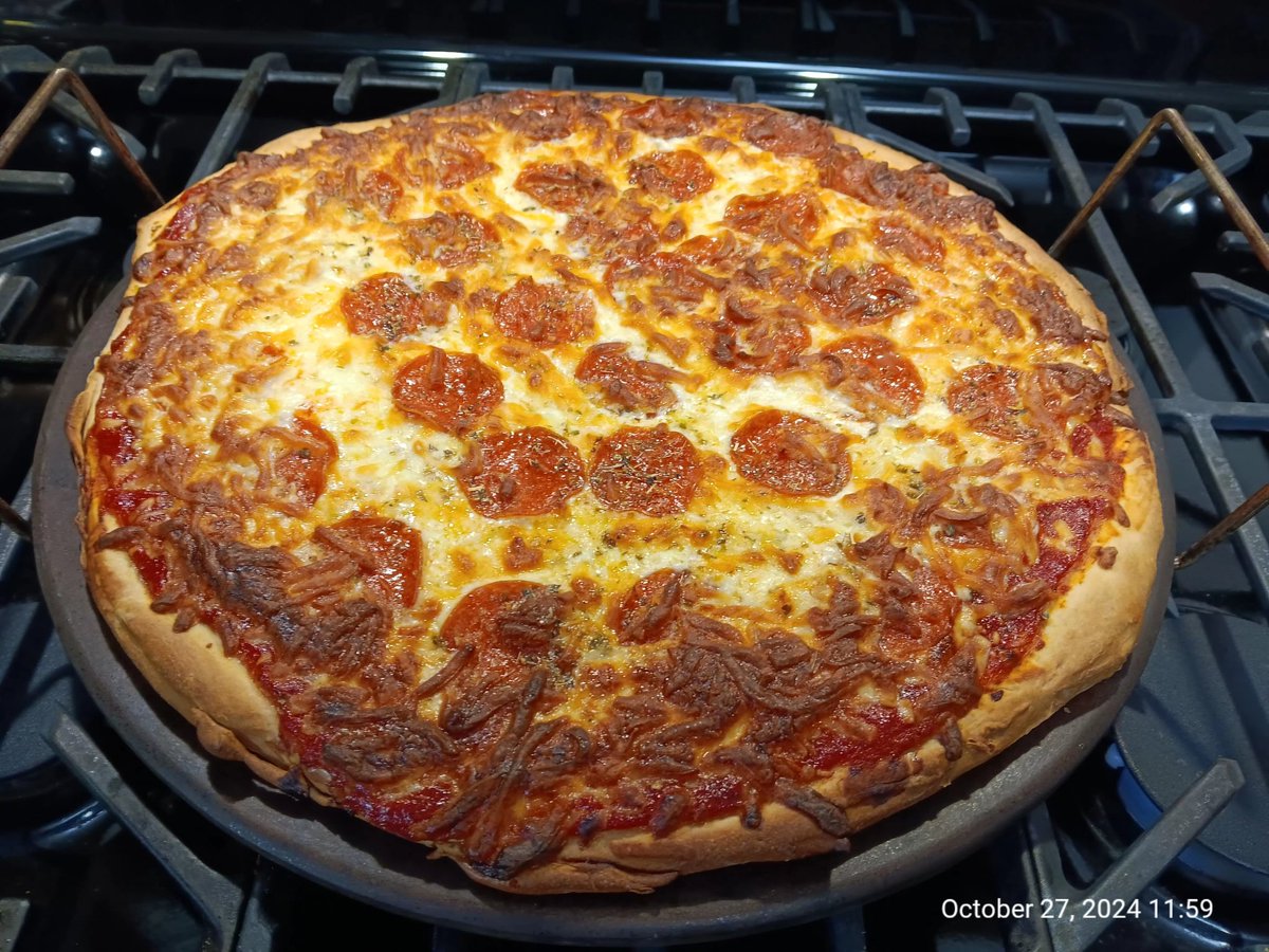 What is for lunch? A frozen pizza from the Blackhawk Cafe!!!  Thanks everyone!! ❤️💙❤️💙