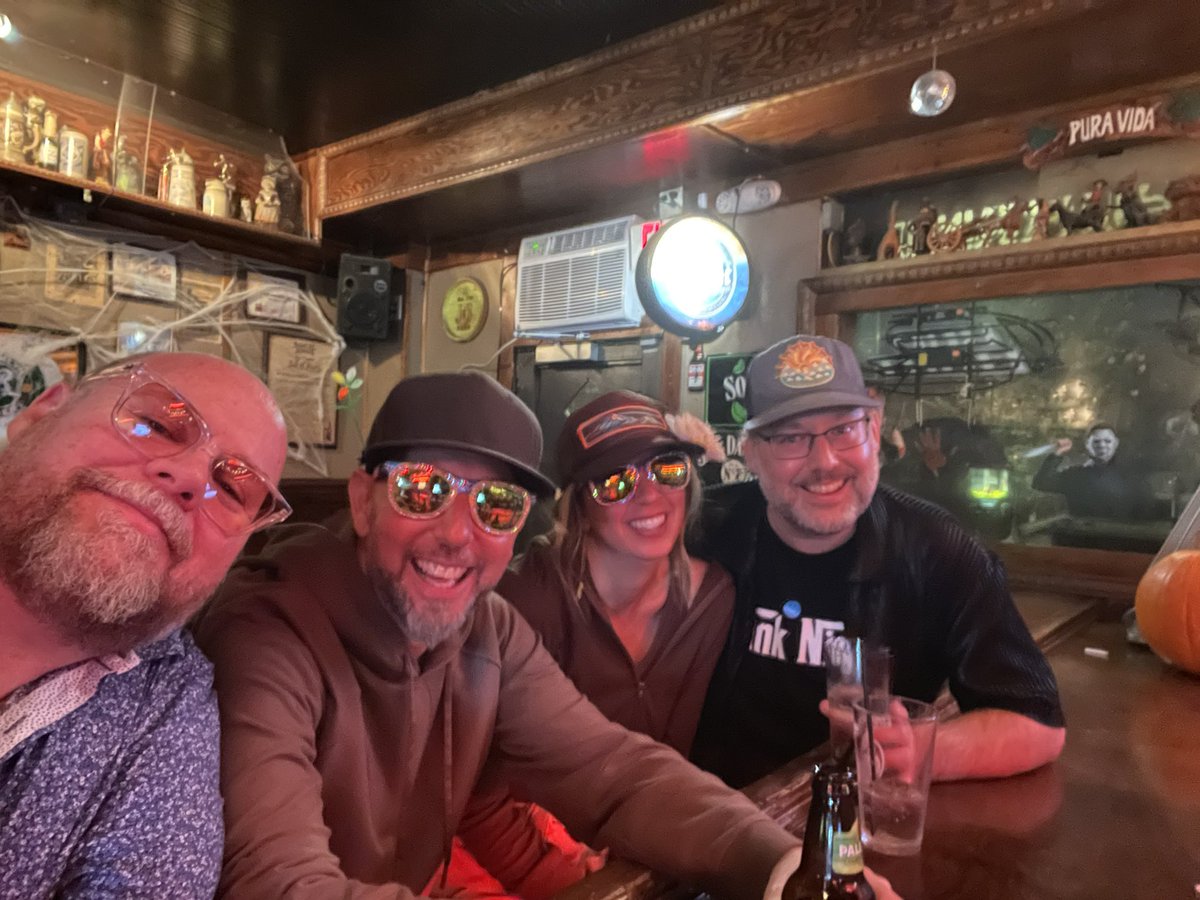 Hometown Phish! Shows are crushing, vibes are high, surrounded by the phinest people 🐠🕺🏼💃🚀💓
N3 finish strong y'all! #phish