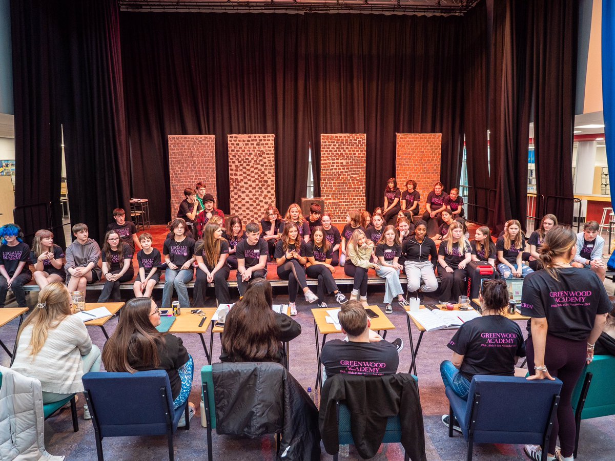music_greenwood's tweet photo. What an amazing full weekend rehearsal @Greenwood_Acad for our #legallyblondejr show. Full team in place with cast and crew all working super hard and the results are clear to see. Could not be prouder!!! 🤩 thanks to Mr D @GreWoodGuidance for the photos!!! https://t.co/3ld2yTwYyT